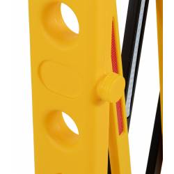 VALLA EXTENSIBLE CON BANDAS REFLECTANTES 8