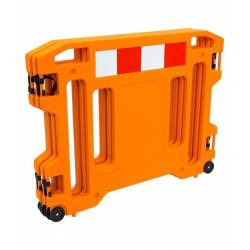 VALLA MODULAR CON RUEDAS PLEGADA