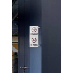 Señaletica Acrílica tipo Bandera 12x29.7 cm ejemplo de uso