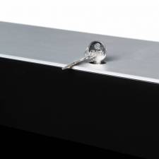 TOTEM DIGITAL DOBLE CARA CON MONITOR SAMSUNG CIERRE DE SEGURIDAD