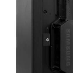 TOTEM DIGITAL PARA EXTERIOR CON MONITOR SAMSUNG DE 55 pulgadas DETALLE 4