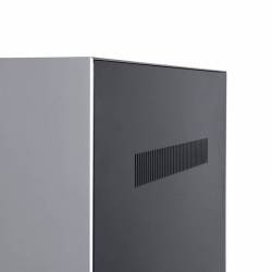 TOTEM MONOLITO CON MONITOR SAMSUNG rejilla de ventilación